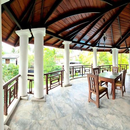 Golden Relax Villa With Pool, Restaurant & European Service Eramudugaha Dış mekan fotoğraf